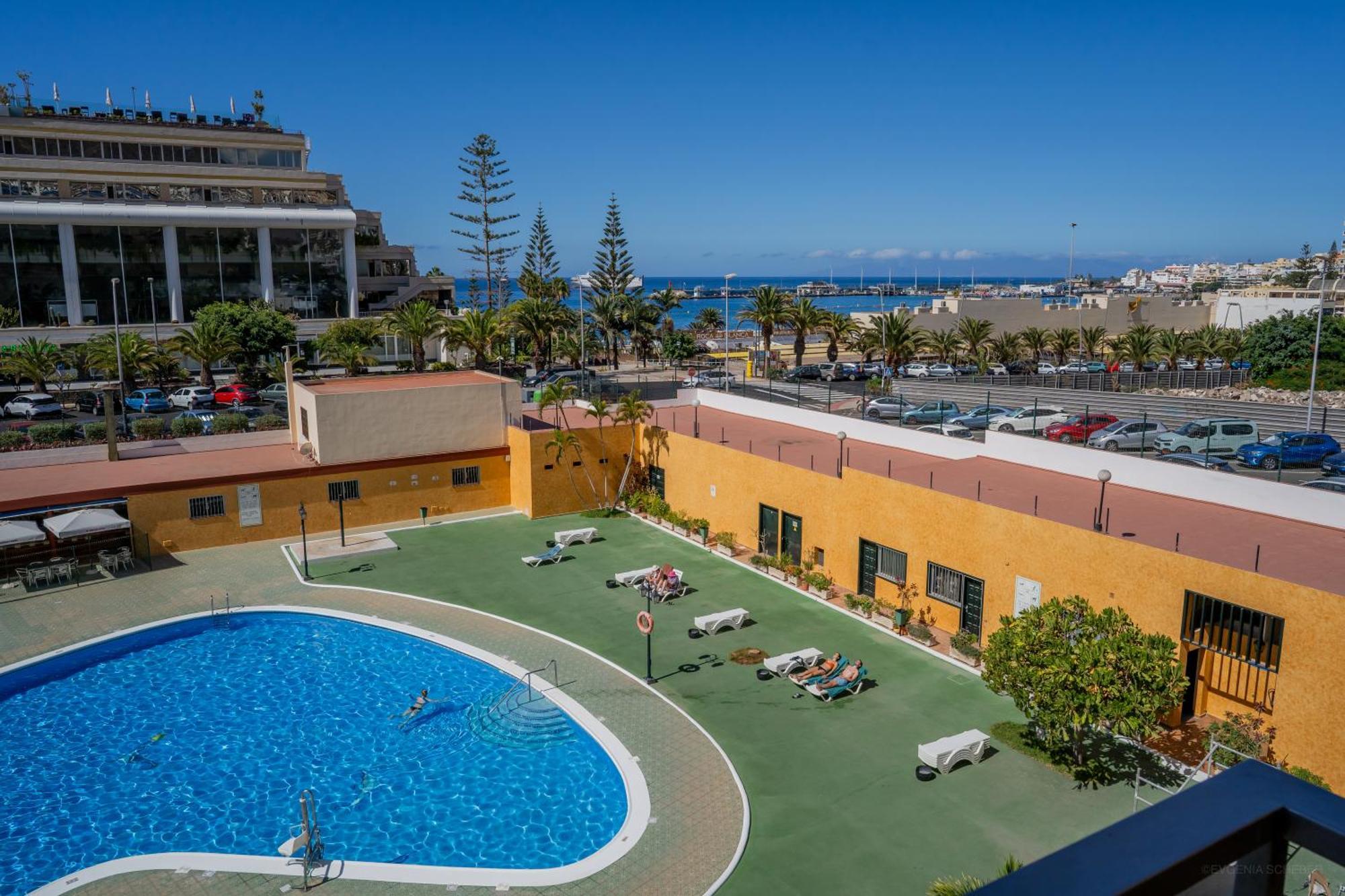 Apartments In Los Cristianos, Tenerife, Canary Islands Los Cristianos  Εξωτερικό φωτογραφία